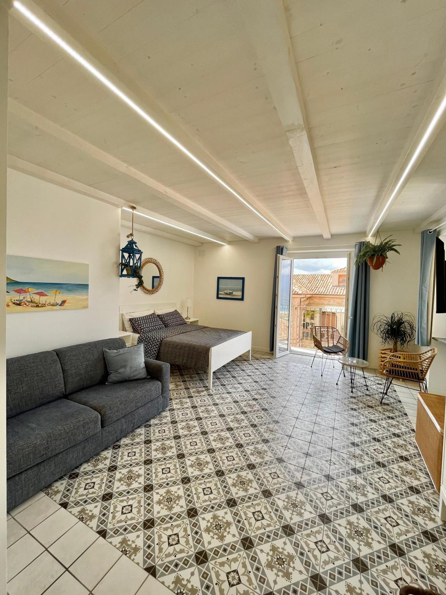 Casa Vacanze Penelope 皮佐 外观 照片