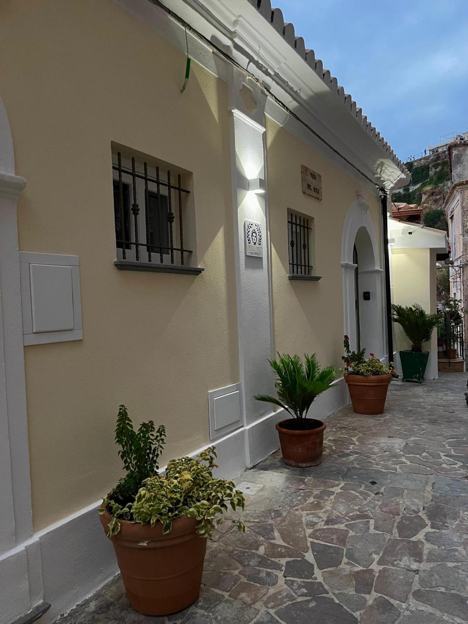 Casa Vacanze Penelope 皮佐 外观 照片