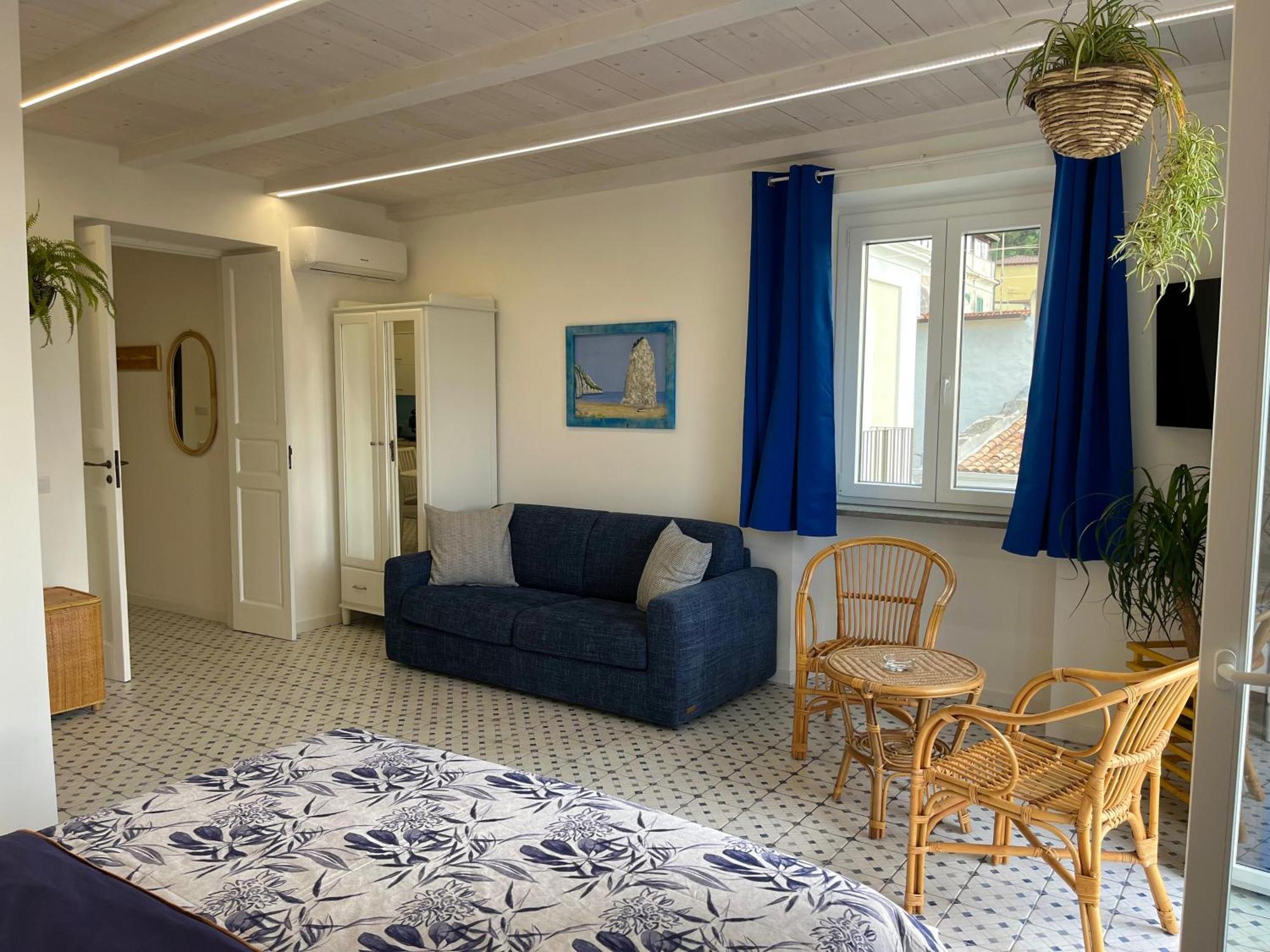 Casa Vacanze Penelope 皮佐 外观 照片