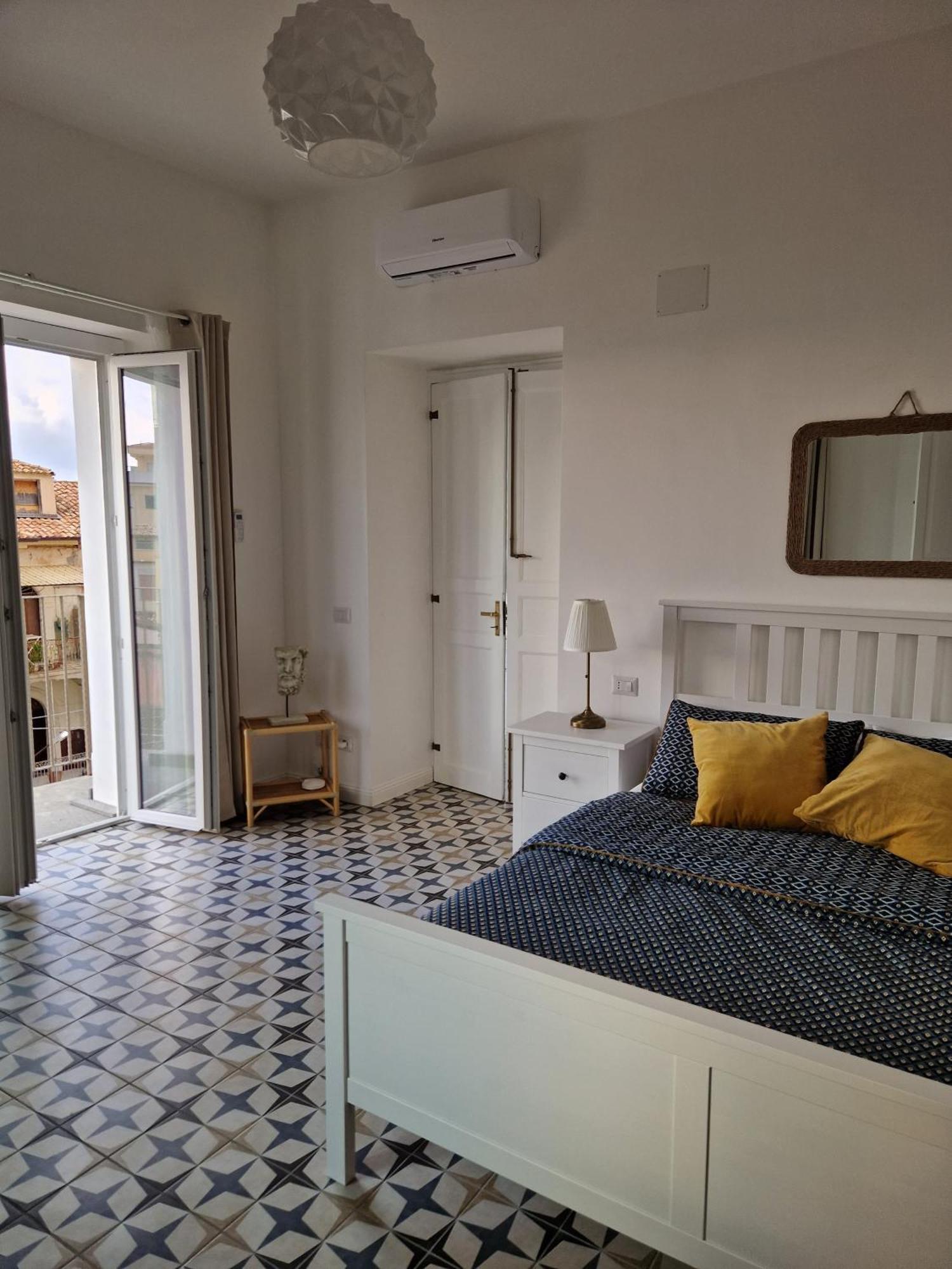 Casa Vacanze Penelope 皮佐 外观 照片
